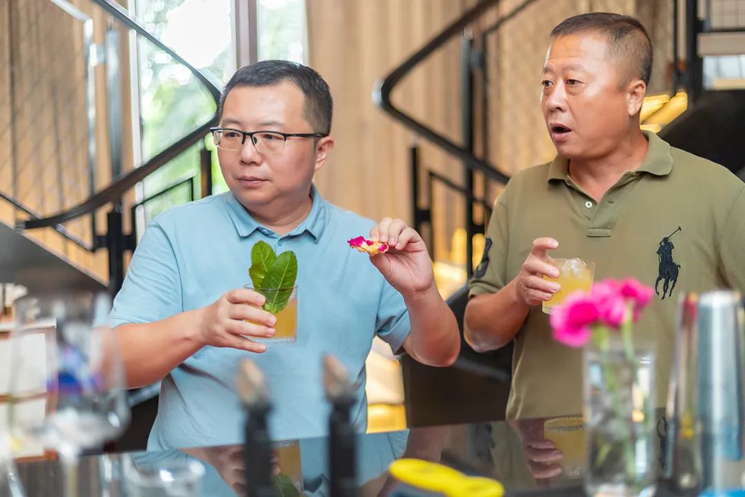 茅台王子酒联合中信银行开展“巅峰共荣，醉美时光”主题沙龙活动(图10)